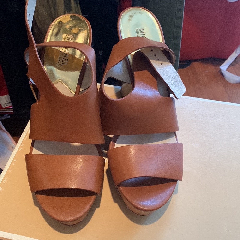 Michael Kors Wedge Sandal - Picture 3 of 4